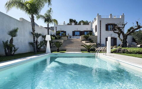 Villa della Laguna: Piscine, Recours, Composite, Biens, Villa, Aménagement Paysager, Hacienda, Eco Hôtel, Cour, Manoir