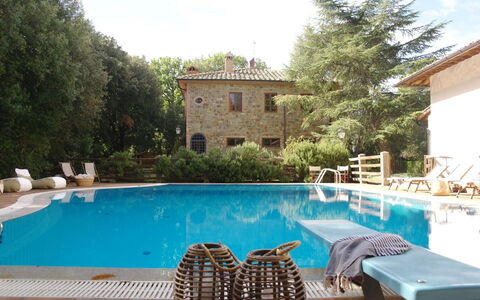 Villa Antonella: Piscine, Recours, Thermes, Mobilier De Jardin, Établissements Humains, Biens, Eco Hôtel, Hacienda, Villa, Hôtel