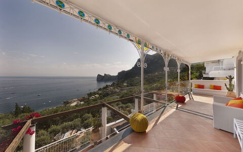 Villa Nerano: Meubles, Chaise, Recours, Balcon, Côte, Eco Hôtel, Plante D'Appartement, Villa, Baie, Pot De Fleur