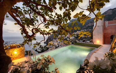 Villa Positano: Caractéristique De L'Eau, Eco Hôtel, Recours, Villa, Piscine, Hacienda, Village De Montagne, Ville Resort, Affleurement