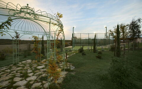 Villa Eline: Jardin, Le Fer, Métal, Ombre, Aménagement Paysager, Parc, Structure En Plein Air, Jardin Botanique, Passerelle, Pavillon