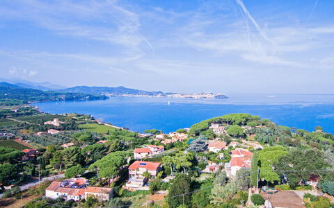 Villa Magazzini: Bleu, Vert, Côte, Horizon, Cotiers Et Relief Océaniques, Paysage Naturel, Mer, Paysage, Été, Océan