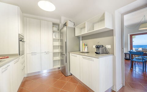 Villa Marciana: Cuisine, Design Intérieur, Appareil De Cuisine, Sol, Principaux Appliance, Plafond, Sol, Comptoir, Cabinetry, Pièce