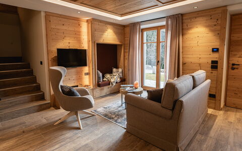 Baita Granda: Bois, Design Intérieur, Sol, Domicile, Tache De Bois, Appartement, Dur, Salon, Parquet, Cabane En Rondins