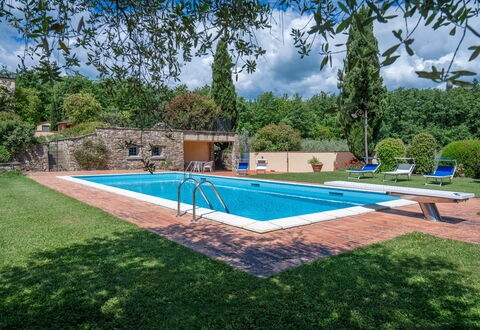 Il Villino Del Collezionista With Pool In Pistoia: Piscine, Jardin, Recours, Biens, Hacienda, Eco Hôtel, Aménagement Paysager, Ombre, Villa, Ferme