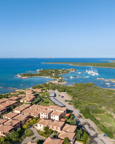 Golfo Aranci Apartments With Ac: Vue Du Ciel, Cotiers Et Relief Océaniques, Côte, Photographie Aérienne, Mer, Océan, Baie, Marina, Rive