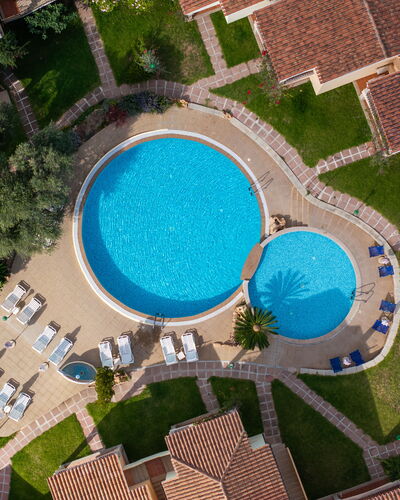 Apartment Sardinia Seaside Ac And Wifi: Piscine, Recours, Thermes, Loisir, Eco Hôtel, Hacienda, Balancelle, Hôtel, Mobilier De Jardin, Ville Resort