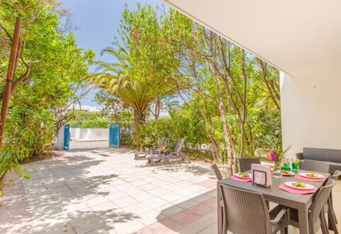 Villa Asami: Ombre, Jardin, Aménagement Paysager, Eco Hôtel, Tropiques, Mobilier De Jardin, Recours, Passerelle