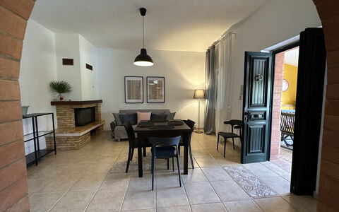 Villa Azzurra: Meubles, Sol, Sol, Design Intérieur, Chaise, Éclairage, Plafond, Table, Pièce, Salon