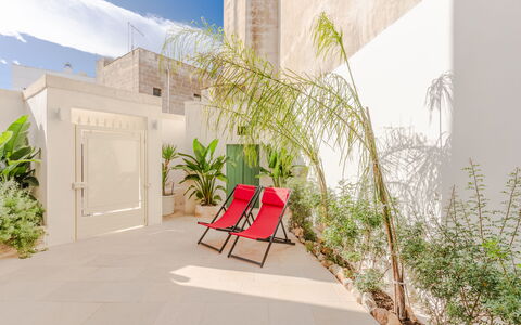 Casa Lea: Sol, Sol, Pot De Fleur, Plante D'Appartement, Ombre, Tuile, Dalle, Cour