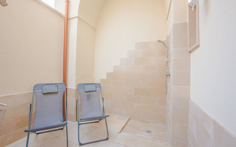 Casa Ettore: Mur, Sol, Sol, Composite, Plafond, Tuile, Conception, Tache De Bois