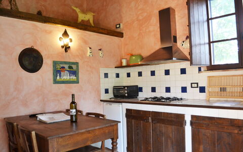 Appartamento Scuderia Del Borgo, Wifi, Perugia: Design Intérieur, Sol, Meubles, Bois, Cuisine, Sol, Pièce, Comptoir, Plafond, Éclairage