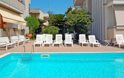 Marconi Seaside Residence, Pool, Wifi, Abruzzo: Piscine, Recours, Ombre, Hôtel, Eco Hôtel, Hacienda, Balancelle, Balcon, Villa