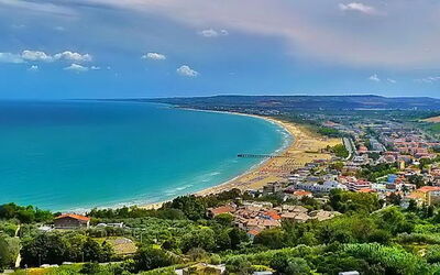 Residence Near The Sea - Abruzzo: Bleu, Plan D'Eau, Côte, Horizon, Cotiers Et Relief Océaniques, Mer, Plage, Océan, Rive, Baie