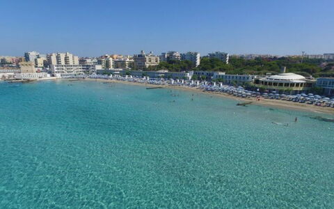 Giovanni Apartment In Gallipoli, Ac, Seaside: Bleu, Ressources En Eau, L'Eau, Plan D'Eau, Horizon, Mer, Voie Navigable, Cotiers Et Relief Océaniques, Plage