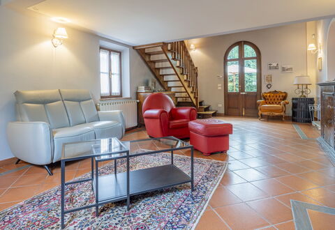 Casa Michela Casalguidi, Garden, Wifi: Design Intérieur, Sol, Meubles, Plafond, Sol, Pièce, Canapé, Éclairage, Salon, Domicile