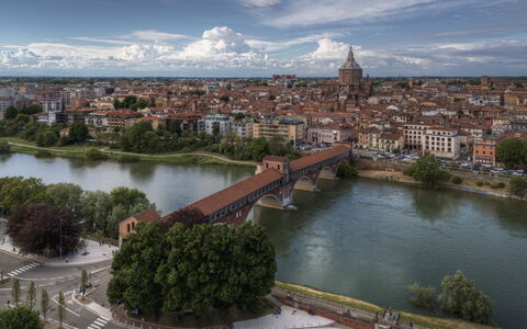 Lory House: L'Eau, Plan D'Eau, Ressources En Eau, Voie Navigable, Ville, Zone Résidentielle, Banque, Zone Urbaine, Cours D'Eau, Paysage