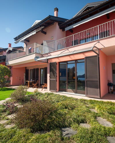 Anna: Sol, Design Intérieur, Sol, Appartement, Balcon, Plafond, Condominium, Chaise, Ombre, Porche