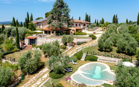 Villa Elsa di Bibbiano Pool, Sauna and View: Paysage, Jardin, Aménagement Paysager, Biens, Hacienda, Recours, Arrière-Cour, Villa, Ferme, Cour