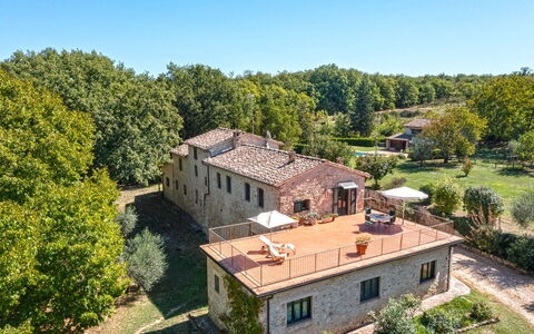 Casale del Timignano, Private Villa with Huge Gard: Bâtiment, Maison, Architecture, Biens, Domicile, Zone Rurale, Établissements Humains, Chalet, Ferme, Manoir