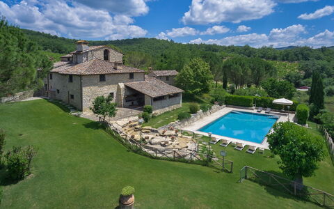 La Dimora del Chianti Dimora: Stunning Tuscan Vill: Piscine, Biens, Recours, Villa, Thermes, Ferme, Eco Hôtel, Hacienda, Aménagement Paysager, Manoir