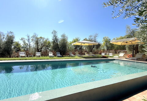 Villa del Mangia, 5Panoramic Pool and Chef Service: Piscine, Arbre, Recours, Mobilier De Jardin, Jardin, Ombre, Eco Hôtel, Aménagement Paysager, Hacienda, Biens