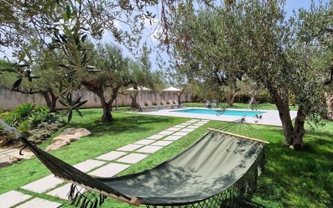 Villa Virginia: Piscine, Meubles, Recours, Mobilier De Jardin, Ombre, Jardin, Arrière-Cour, Eco Hôtel, Chaise, Cour