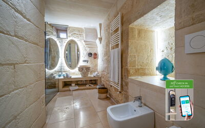 Logement:&nbsp;Maiorca Deluxe Room with Bath Tub - Borgo Bianco