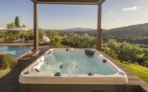 Villa Alessia Luxury: Baignoire, Luminaire Plomberie, Loisir, Piscine, Recours, Jacuzzi, Eco Hôtel, Plante D'Appartement, Conception