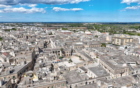 Palazzo Corte Dei Granai: Vue Du Ciel, Zone Urbaine, Zone Résidentielle, Ville, Photographie Aérienne, Quartier, Paysage, Design Urbain, Banlieue, Toit