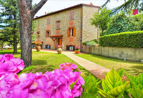 Agriturismo Casa Da Pietro: Jardin, Biens, Aménagement Paysager, Pelouse, Cour, Hacienda, Arrière-Cour, Villa, Manoir, Ferme