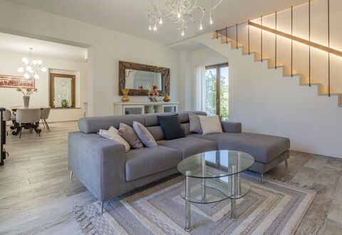 Villetta Cafaggio, Ac, Wifi, Panzano In Chianti: Meubles, Design Intérieur, Sol, Canapé, Sol, Salon, Bois, Plafond, Domicile, Table