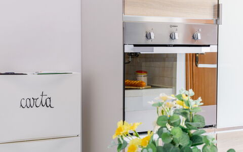 Suite Acquamare: Appareil De Cuisine, Cuisine, Principaux Appliance, Électroménager, Vaisselle, Comptoir, Cabinetry, Meubles, Tiroir, Placard