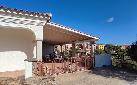 La Casetta Di Greise: Colonne, Ombre, Structure En Plein Air, Hacienda, Balcon, Porche, Cour, Pergola, Villa