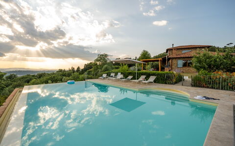 Casale Sunset: Piscine, Biens, Eco Hôtel, Recours, Villa, Hacienda, Ferme, Mobilier De Jardin, Ville Resort, Aménagement Paysager