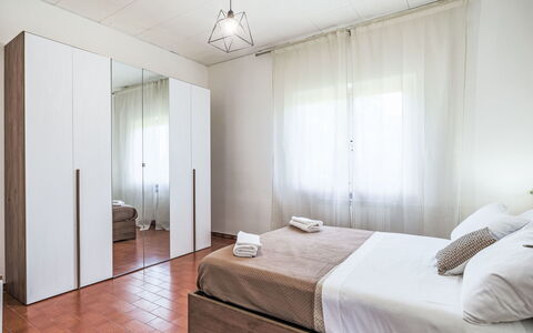 Celeste: Meubles, Lit, Design Intérieur, Sol, Sol, Chambre, Bois, Pièce, Textile, Domicile