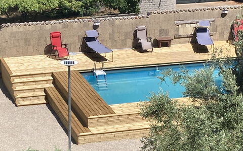 Villa Ginevra: Piscine, Bois, Mobilier De Jardin, Composite, Balancelle, Loisir, Ombre, Jardin, Recours, Tache De Bois