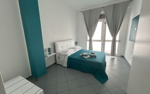 Case Martorelli - Belvedere Marittimo: Meubles, Sol, Sol, Design Intérieur, Pièce, Plafond, Chambre, Appartement, Lit, Chaise