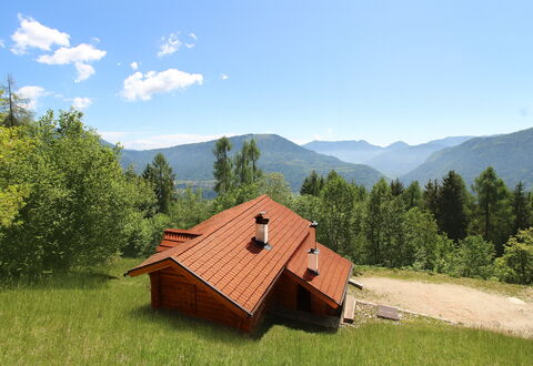 Baita Costa Di Gial: Colline, Montagne, Maison, Chalet, Montagnes, Toit, Paysage, Zone Rurale, Lot Terre, Station De Montagne