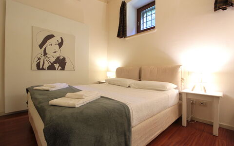 Calicantus, Verona, Pool, Wifi: Meubles, Design Intérieur, Chambre, Sol, Lit, Plafond, Sol, Pièce, Drap De Lit, Cadre De Lit
