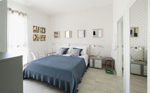 Timo: Design Intérieur, Sol, Sol, Meubles, Mur, Chambre, Plafond, Bois, Pièce, Lit