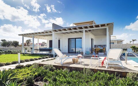 Timo: Domicile, Lot Terre, Biens, Ombre, Recours, Structure En Plein Air, Jardin, Villa, Aménagement Paysager, Cour