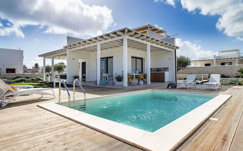 Timo: Piscine, Recours, Composite, Ombre, Mobilier De Jardin, Eco Hôtel, Biens, Villa, Conception, Chaise