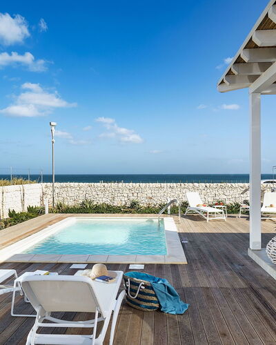 Timo: Recours, Mobilier De Jardin, Mer, Piscine, Eco Hôtel, Chaise, Ombre, Balancelle, Océan, Parapluie