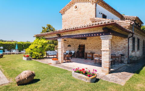 Villa Incanto: Mobilier De Jardin, Ombre, Tableau De Plein Air, Ferme, Biens, Hacienda, Jardin, Cour, Arrière-Cour, Aménagement Paysager