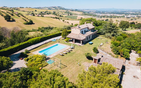 Villa Incanto: Piscine, Biens, Ferme, Loisir, Hacienda, Villa, Chalet, Cour, Arrière-Cour, Manoir