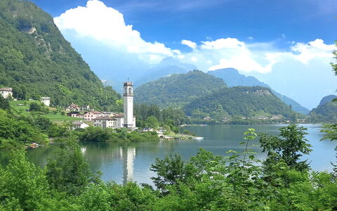 Casa Ines, Feltre: L'Eau, Ressources En Eau, Plan D'Eau, Montagne, Voie Navigable, Montagnes, Banque, Colline, Cours D'Eau, Cotiers Et Relief Océaniques