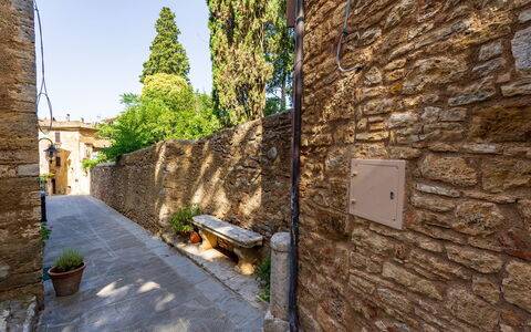Torre di Serre: Mur, Brique, Roche, Mur De Pierre, Brickwork, Ruelle, Dalle, Pavé, Passerelle