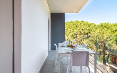 Logement:&nbsp;One Life Suites 185.3
