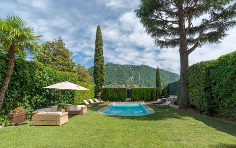 Gallietta: Montagnes Relief, Montagne, Colline, Montagnes, Arbuste, Jardin, Station De Montagne, Piscine, Chaîne De Montagnes, Aménagement Paysager